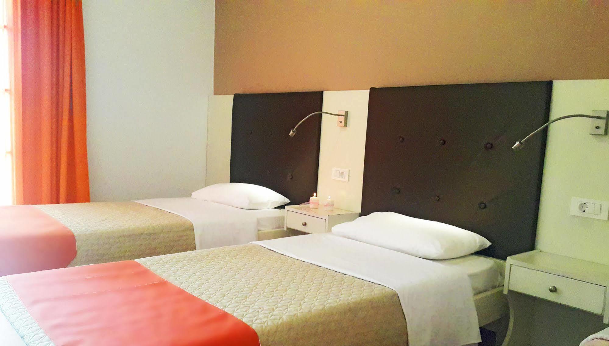 Paradosi Rooms Igumeníca Kültér fotó